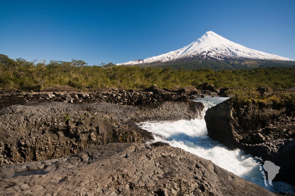 petrohue cascade volcan osorno