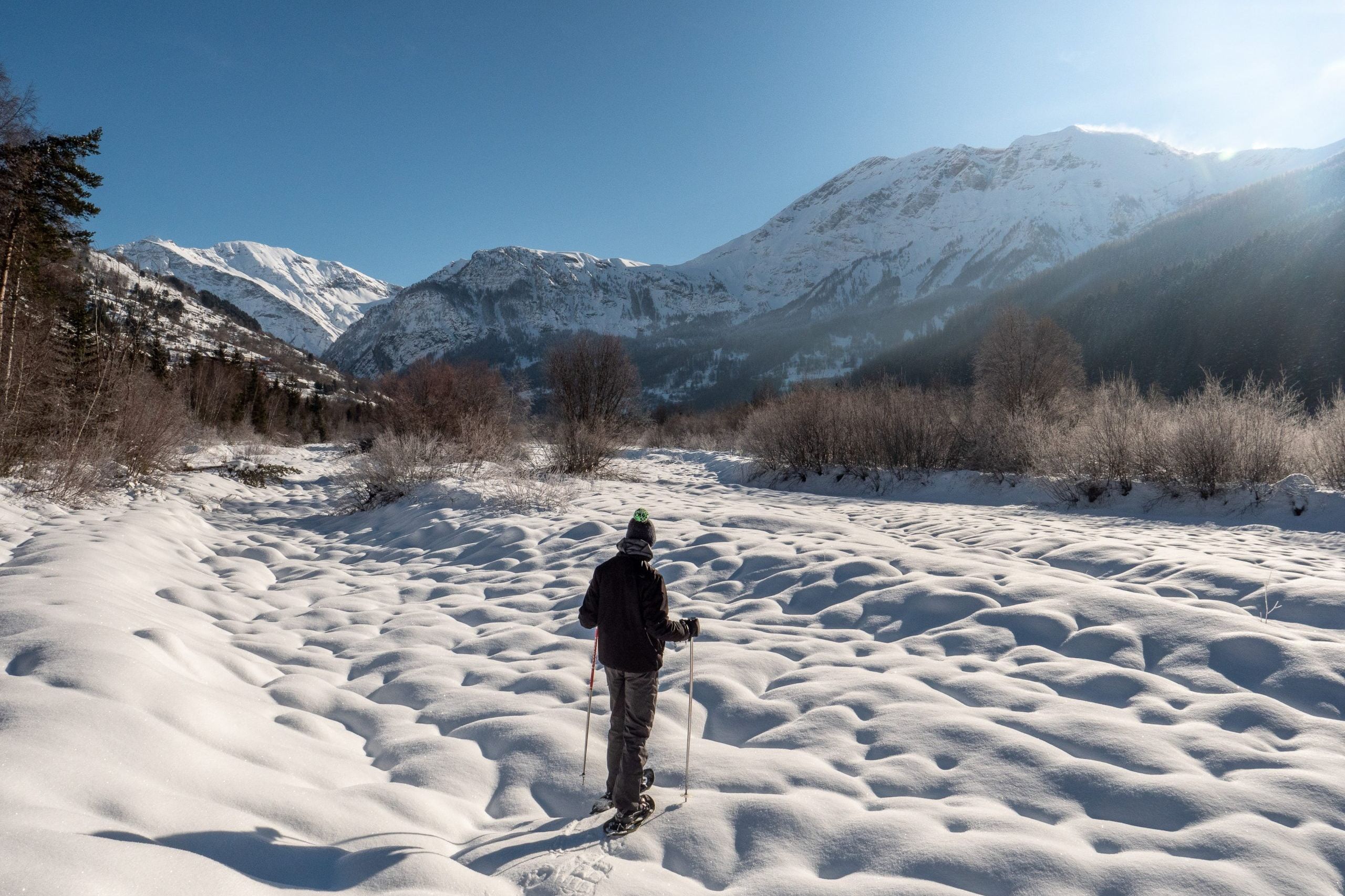 Randonnée en raquettes à orcières, dans la vallée de Champsaur valgaudemar - drac noir