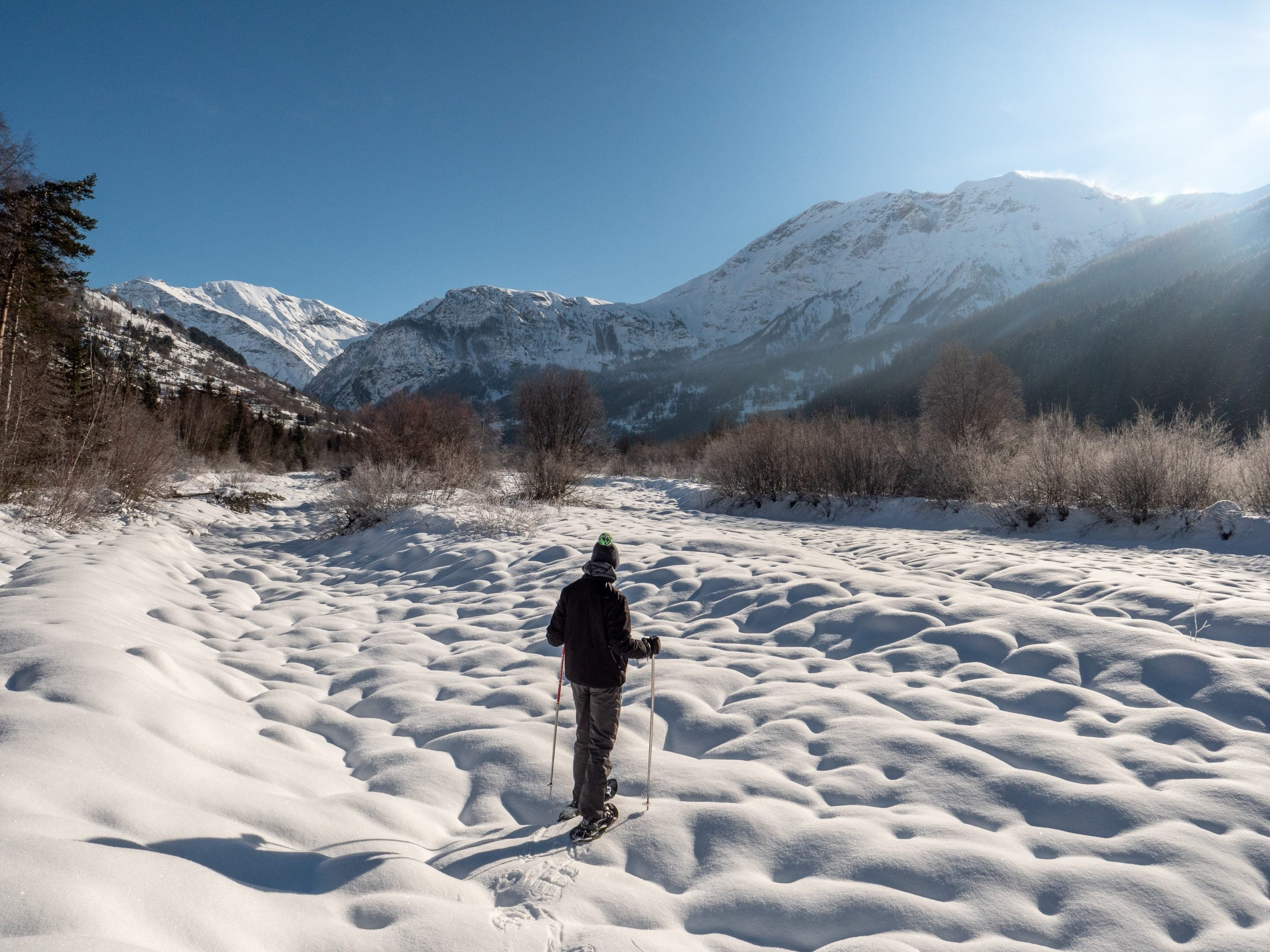 Randonnée en raquettes à orcières, dans la vallée de Champsaur valgaudemar - drac noir