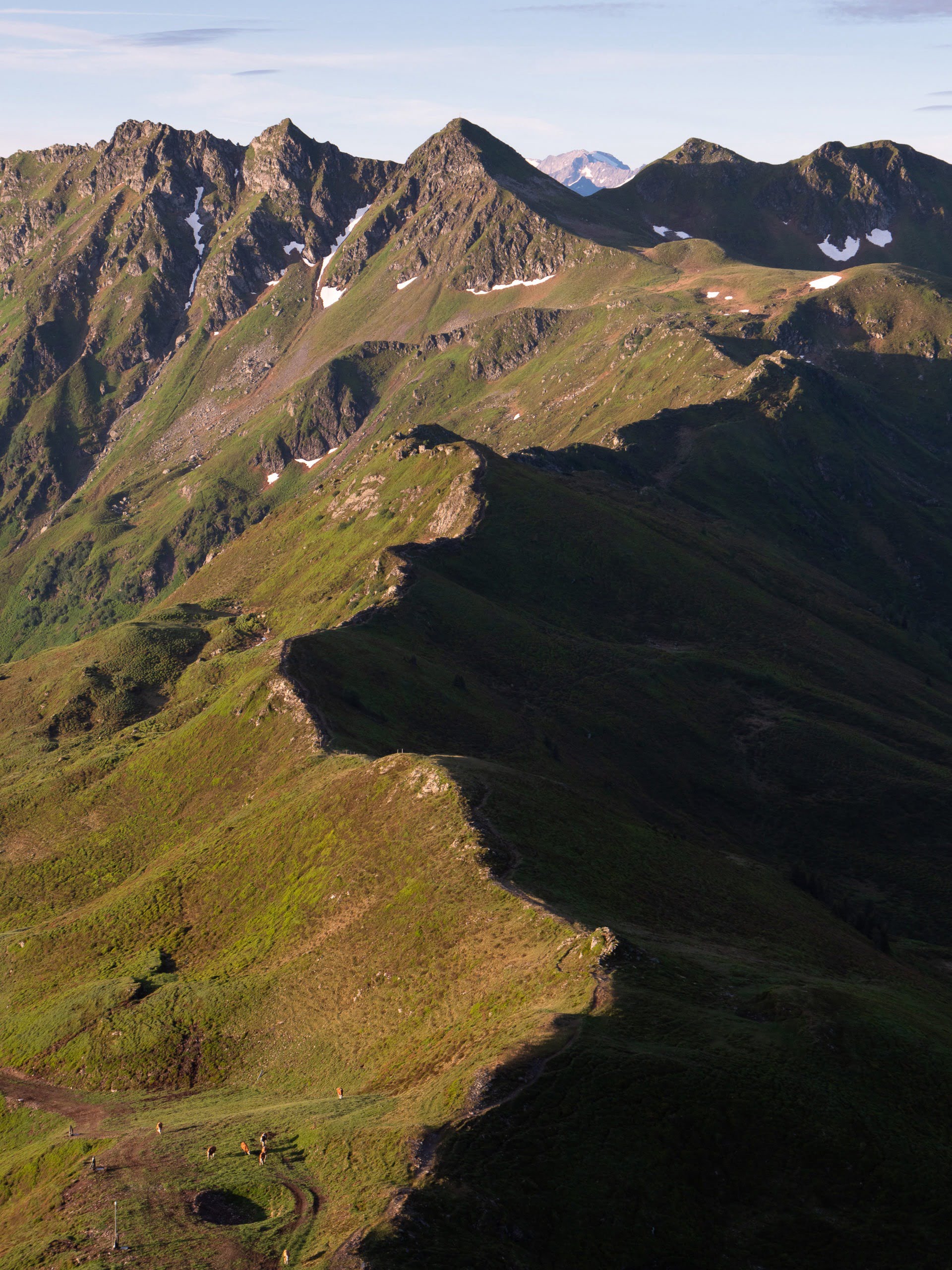 Montagnes alpbachtal dans le tyrol autrichien