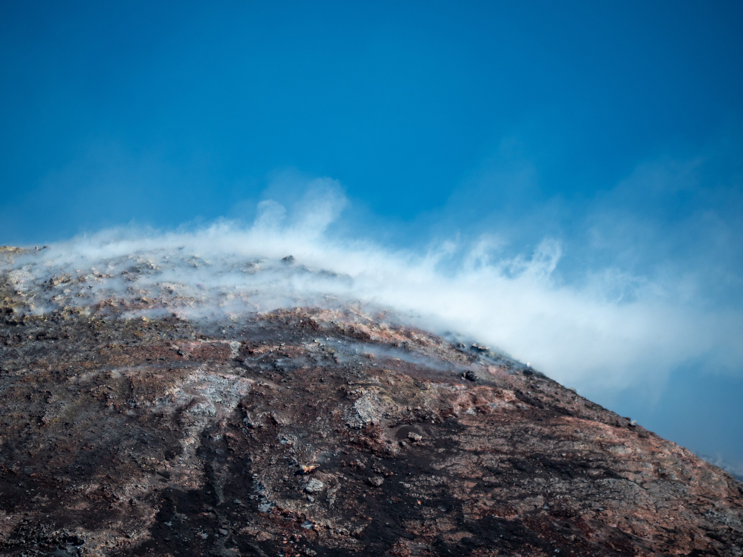 Visiter l'Etna, le sommet incroyable de la Sicile 3 fumerolles etna