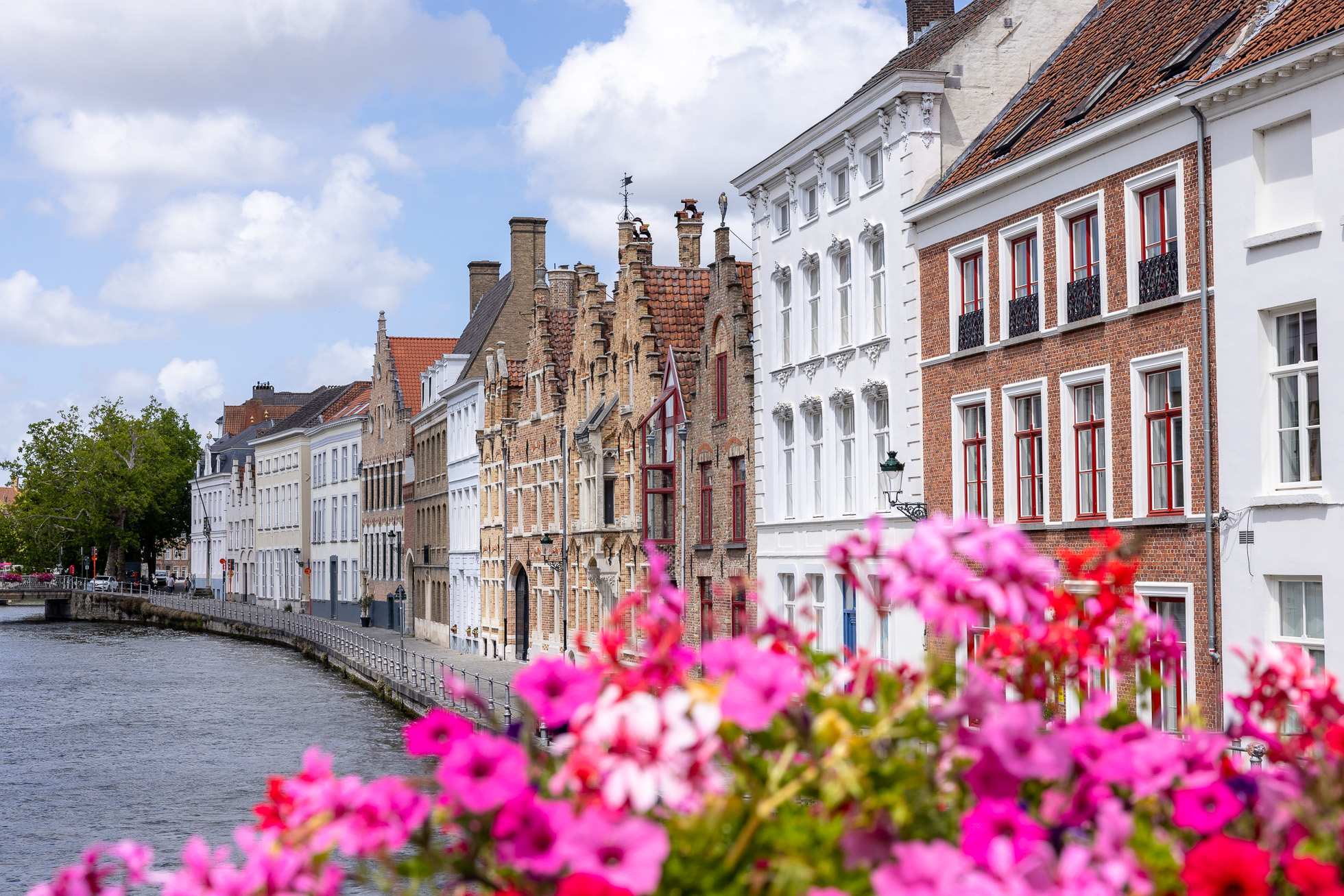 Se balader le long des canaux à Bruges