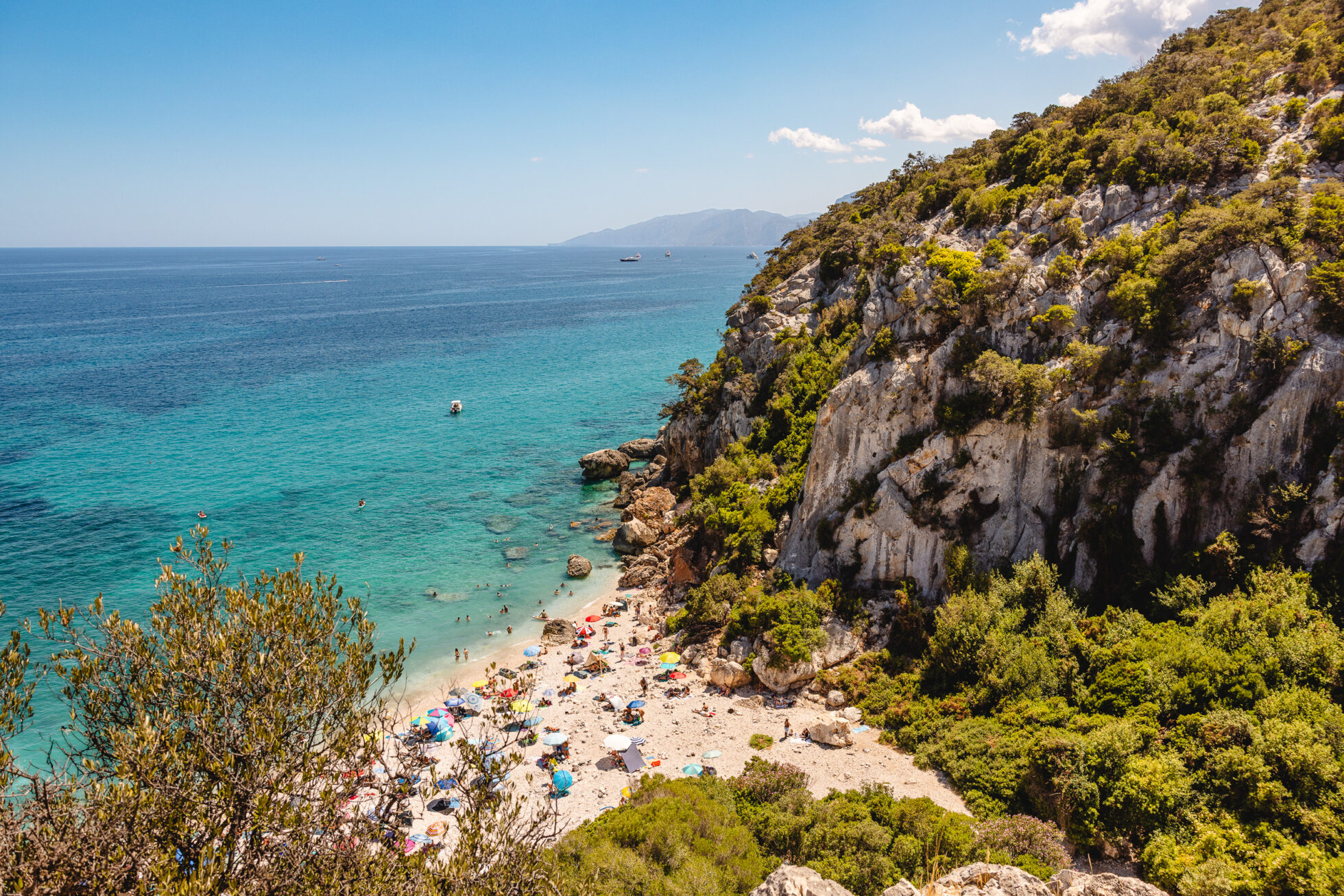 Découvrir le golfe d’Orosei en Sardaigne 14 cala fuili