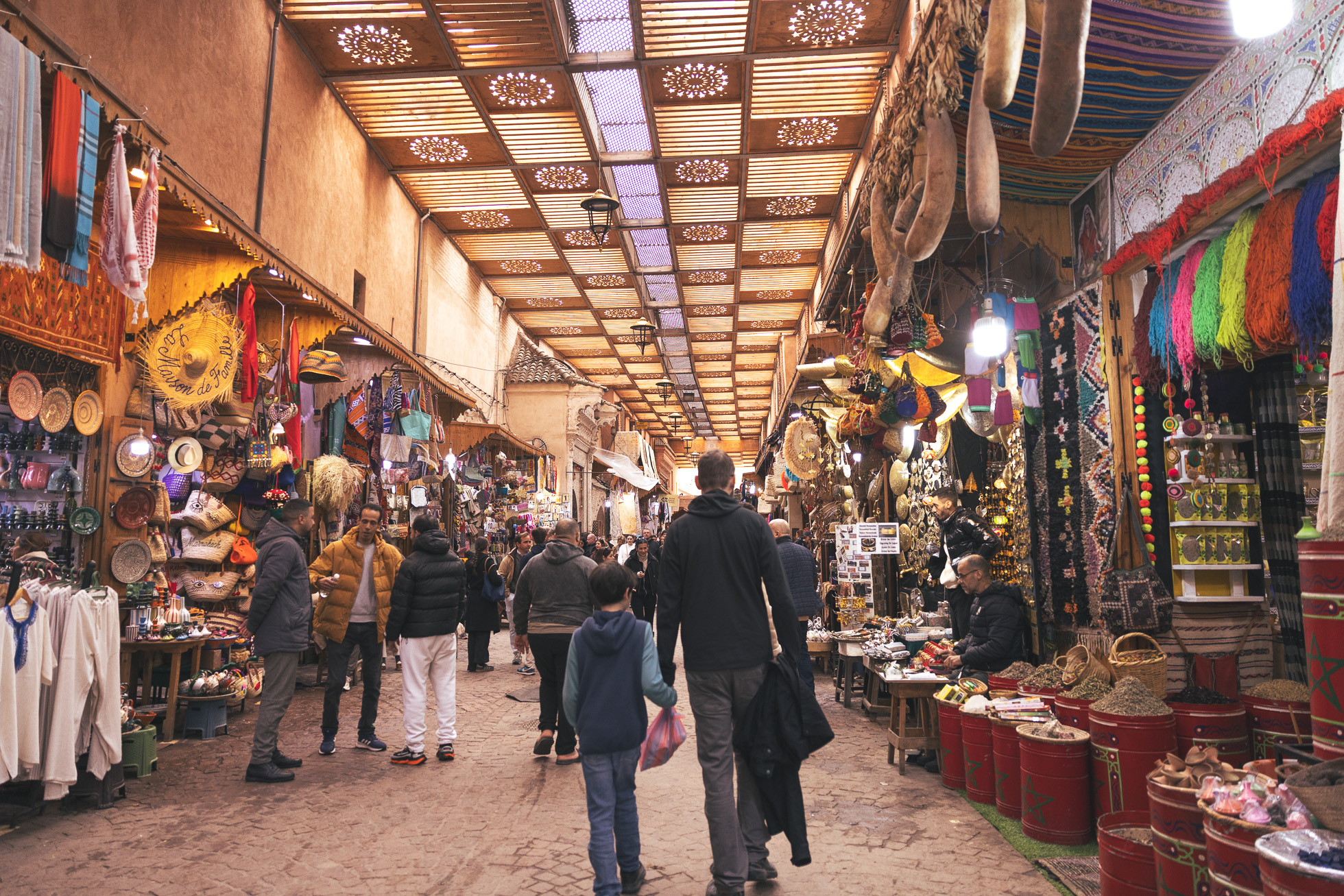 visiter marrakech, dans les souks